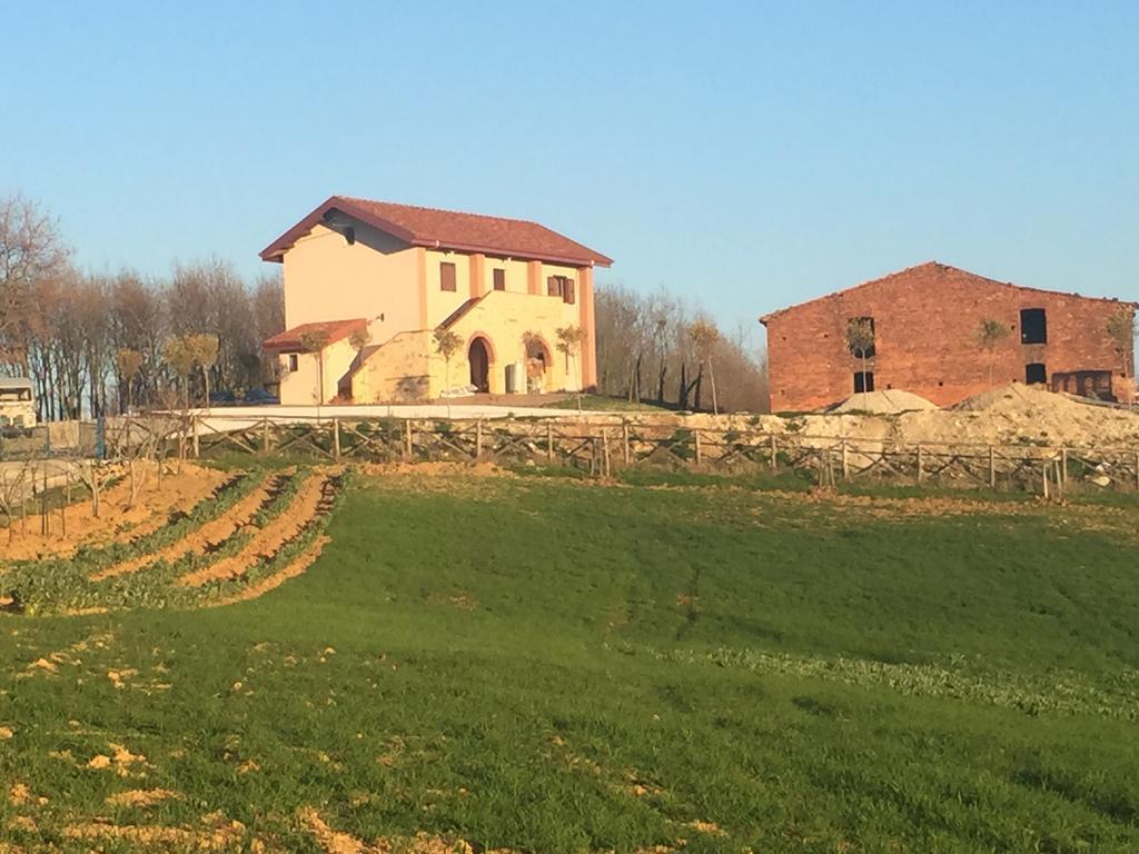 Agriturismo Montebeltrano Villa Poleio ภายนอก รูปภาพ